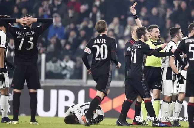  国际米兰争议红牌引发舆论热议，足协介入调查  