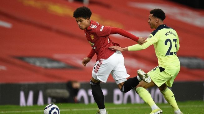  法甲边路快马突破犀利，单骑闯关制造制胜进球